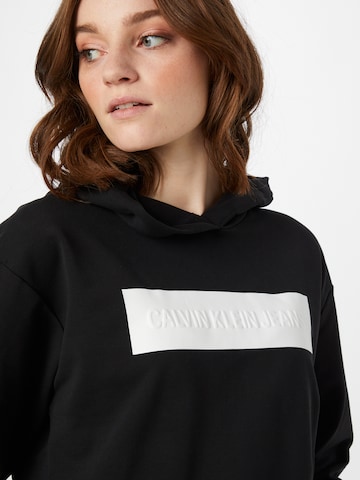 Calvin Klein Jeans Sweatshirt 'Hero' in Schwarz