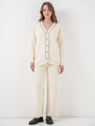 Pantalons de tailleur Bigdart en beige : devant