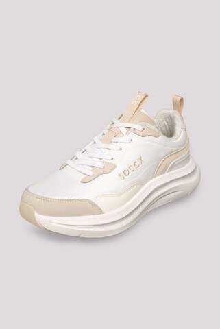 Soccx Sneaker Low mit Sandwich-Mesh-Struktur in Beige: Vorderseite