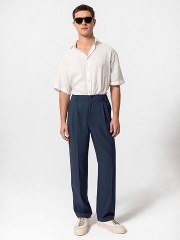 regular Pantaloni con piega frontale 'Mirko' di Antioch in blu