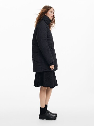 Desigual Übergangsjacke in Schwarz