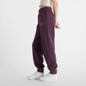 new balance Loosefit Broek in Bruin