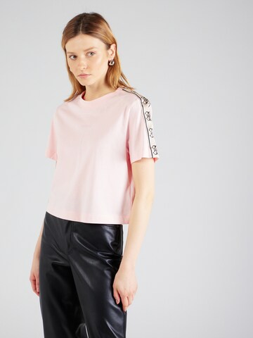 GUESS Functioneel shirt 'BRITNEY' in Roze: voorkant