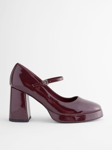 Burgunder Pumps