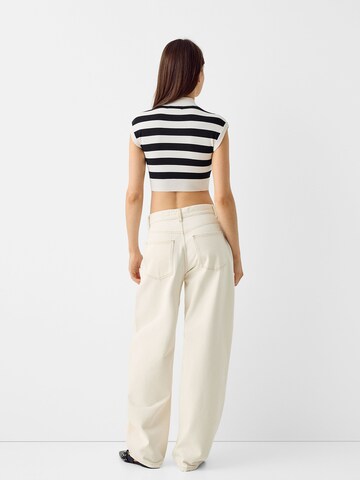 Bershka Pullover in Beige