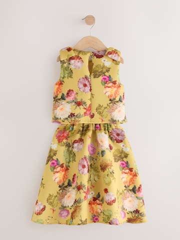 Next - Conjunto en amarillo