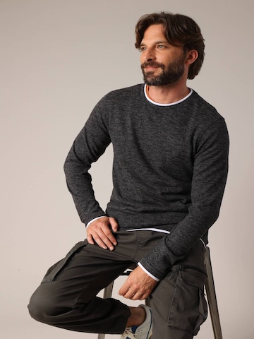 T-Shirt 'MONAN' Deeluxe en gris