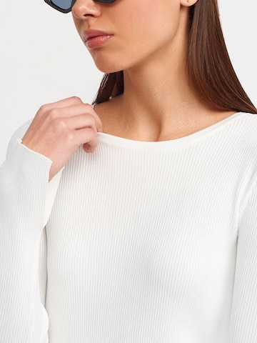 Pullover 'Pullover' di Dilvin in bianco