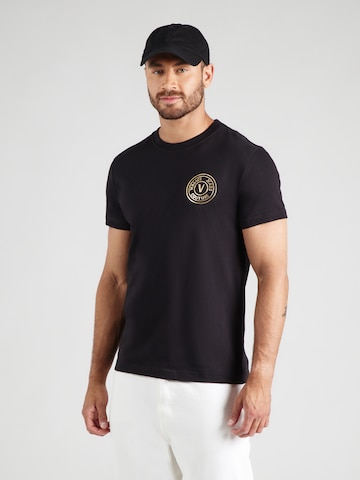 Versace Jeans Couture Póló - fekete: elől