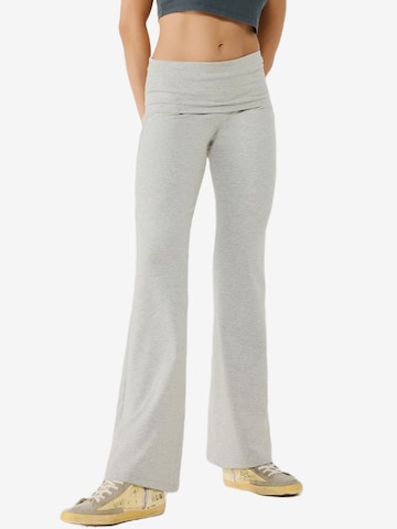 No Matter What Broek in Grijs: voorkant