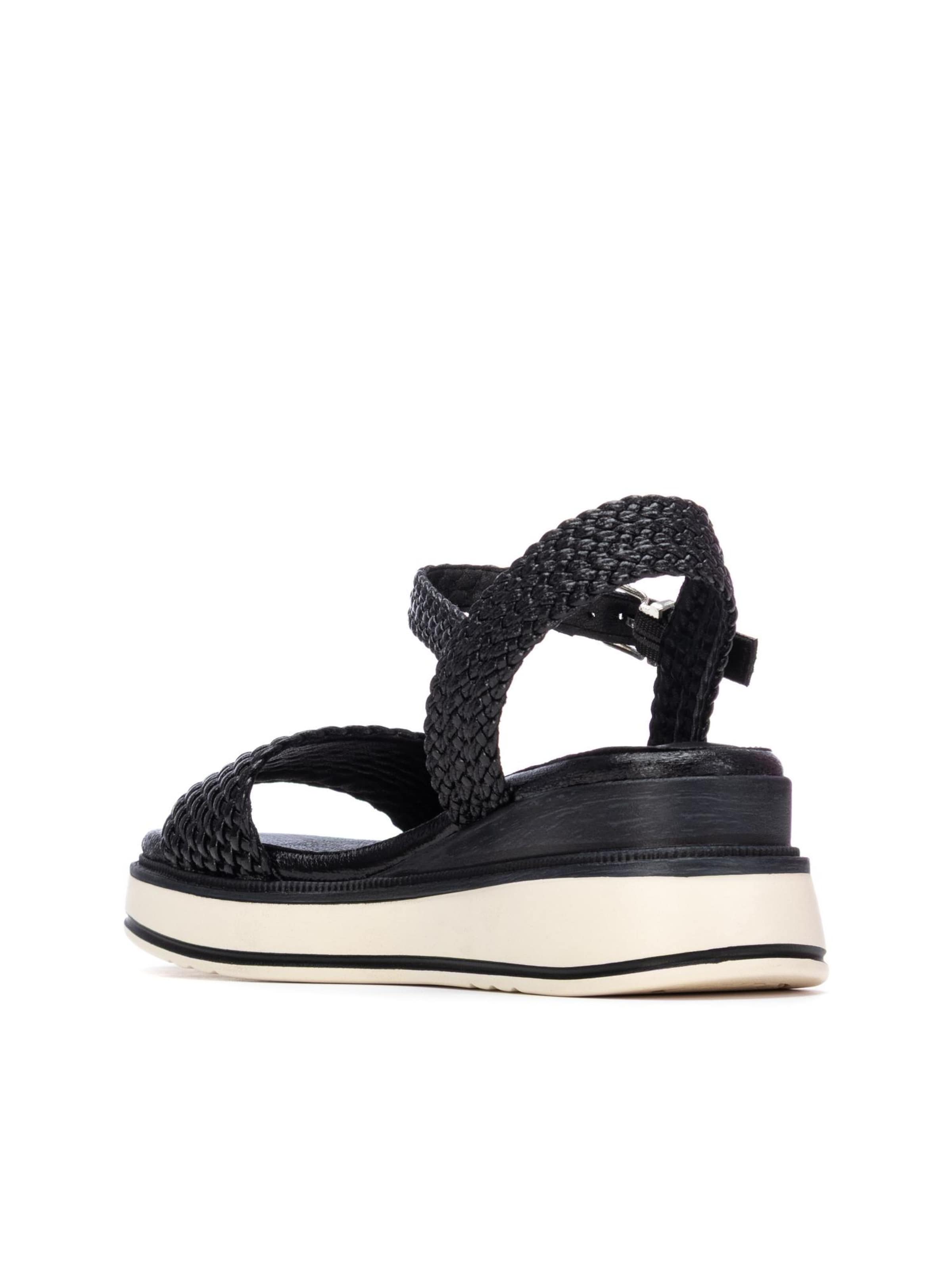 Xti Sandals in Black
