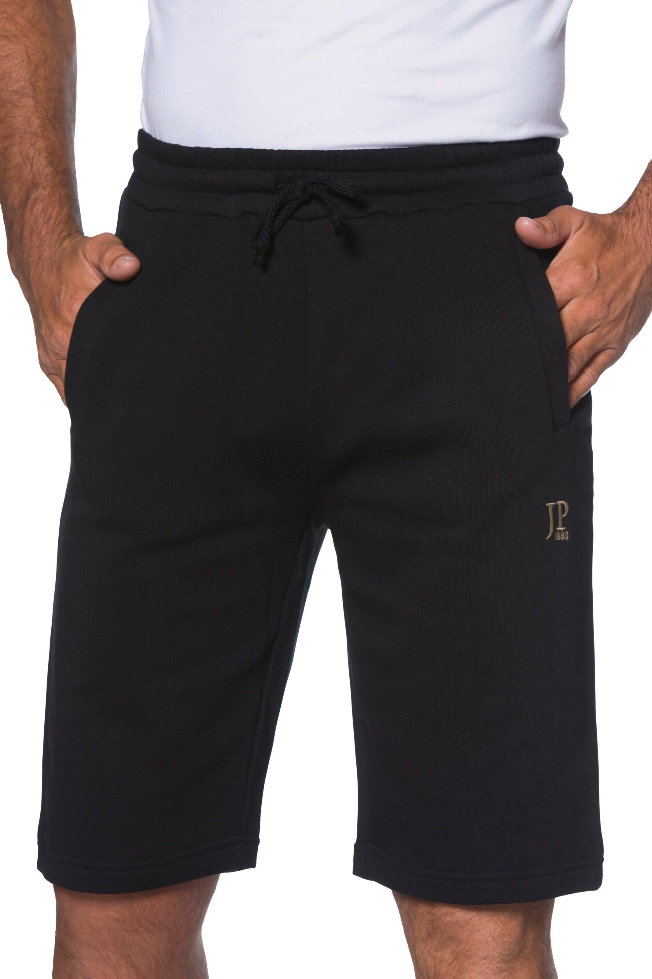 JP1880 Regular Shorts in Schwarz: Vorderseite