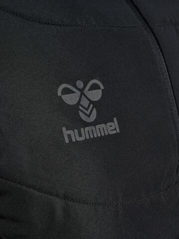 T-Shirt fonctionnel 'Btc' Hummel en noir