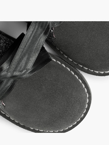 Pisamonas - Botas en gris