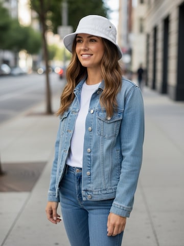 Kumixi Cap 'Fischerhut' in White
