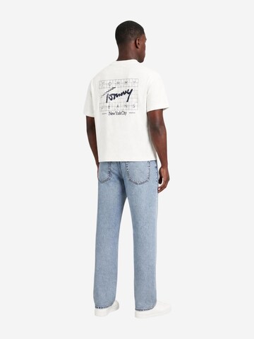 Maglietta 'DM0DM23177' di Tommy Jeans in beige
