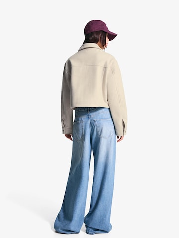 Giacca invernale di Bershka in beige