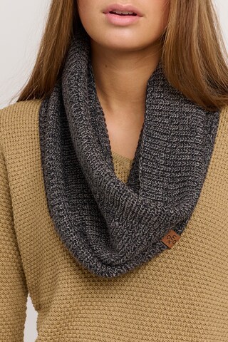 Oxmo Tube Scarf in Black