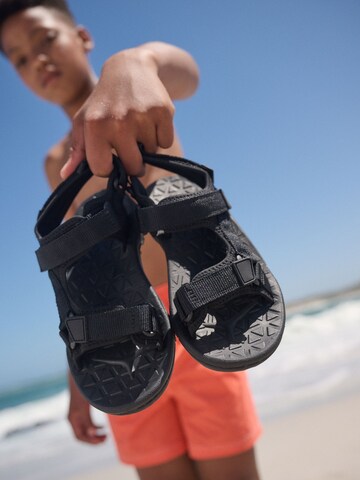 Next Avonaiset kengät värissä musta