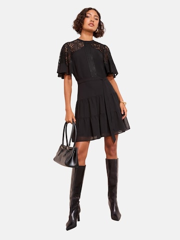 Friends Like These Šaty - Čierna: predná strana