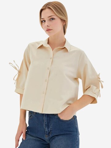 Camicia da donna di Bigdart in beige