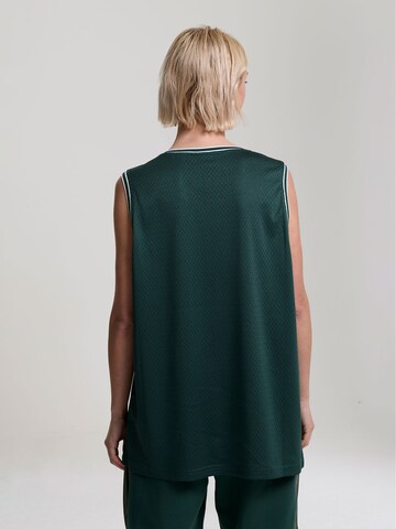 zaļš AND1 Sporta topiņš