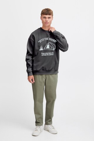 !Solid - Sweatshirt 'Hamad' em preto