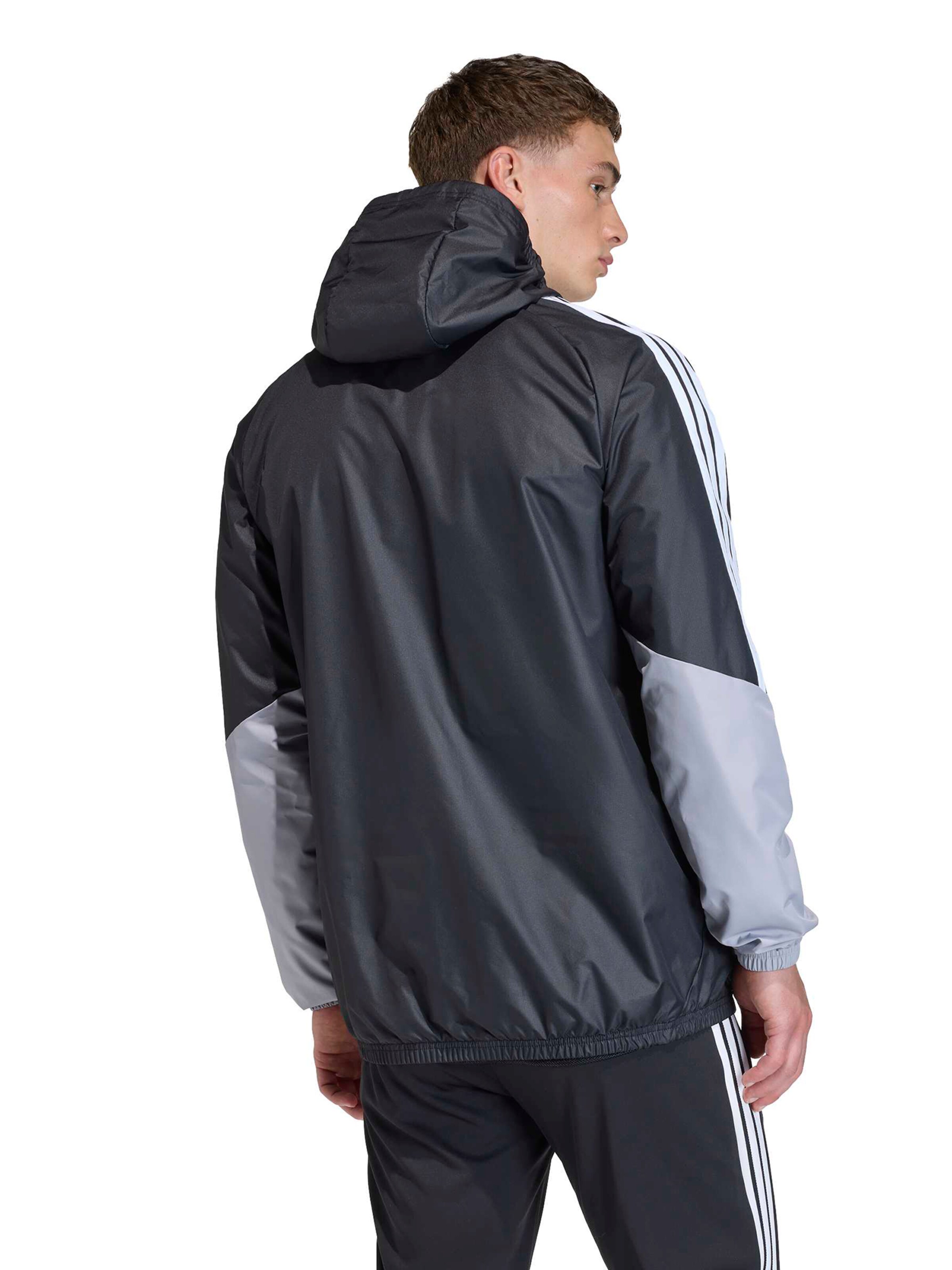 Giacca sportiva 'TIRO26C' di ADIDAS PERFORMANCE in nero