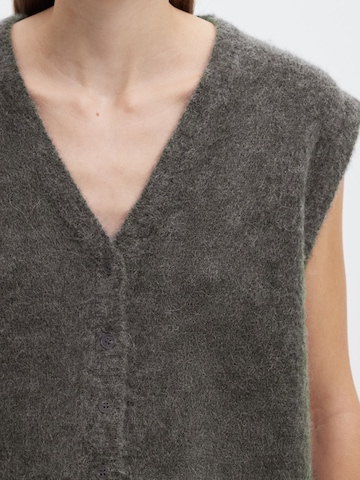 SELECTED - Chaleco de punto en gris