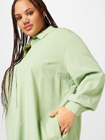 Camicia da donna 'Vibi' di Fransa Curve in verde