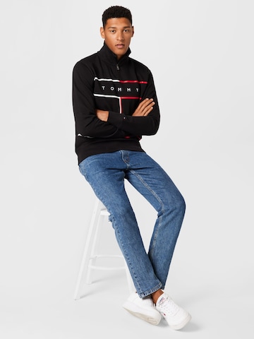 TOMMY HILFIGER Sweatshirt in Schwarz