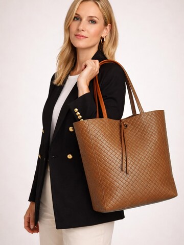COLLEZIONE ALESSANDRO Shoulder Bag 'Flecht' in Brown: front