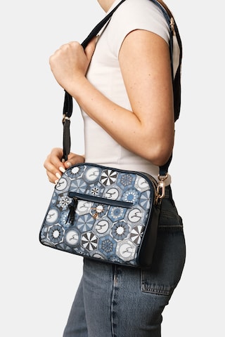 Gattinoni Crossbody Bag in Blue