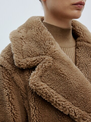 EDITED Winter coat 'Lya' in Brown