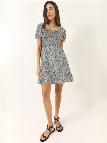 Abito di Bianco Lucci in nero