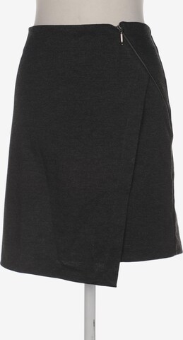 Anna Field Skirt in L in Grey: front