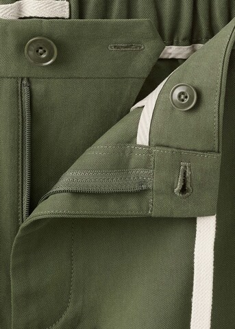 MANGO MAN Regular Shorts 'Rey' in Grün