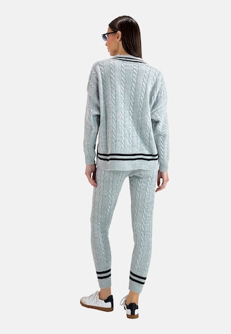 Elara Huispak in Grijs