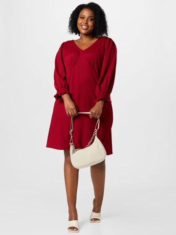 Robe Dorothy Perkins Curve en rouge