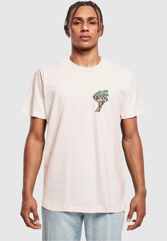 Tricou 'Flamingo' de la Mister Tee pe bej: față