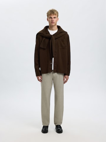 Regular Pantalon chino 'SLHROBERT' SELECTED en beige