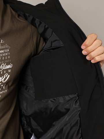 Veste mi-saison 'MENTOR' Deeluxe en noir