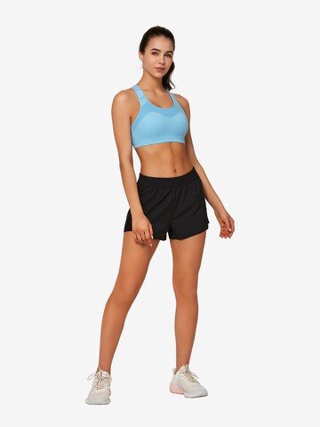 Yvette Sports Regular Shorts 'Yumi' in Schwarz