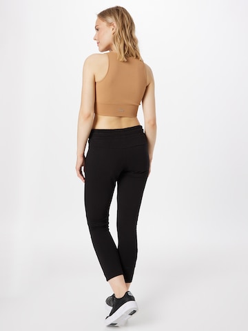 Hummel Slimfit Sportbroek in Zwart