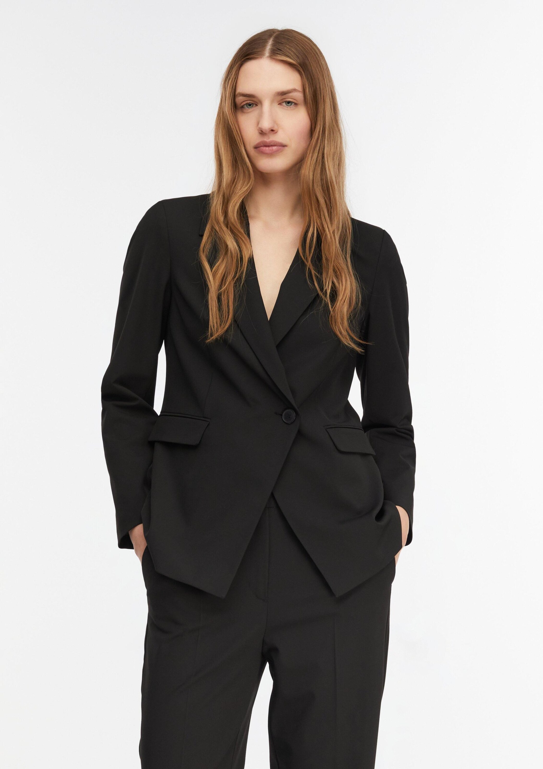 COMMA Blazer in Black: front
