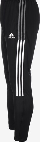 Tapered Pantaloni sportivi 'Tiro 21' di ADIDAS SPORTSWEAR in nero