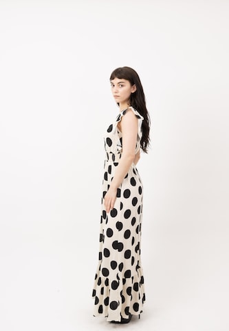 Elara Dress in White