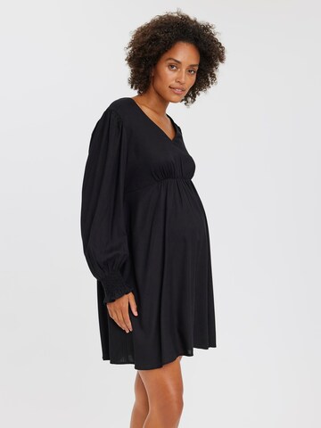Rochie 'Babs' de la Vero Moda Maternity pe negru: față