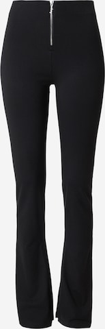 HUGO Levenevä Housut 'Nuflare' värissä musta: etupuoli