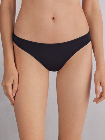 INTIMISSIMI Slip in Schwarz: Vorderseite